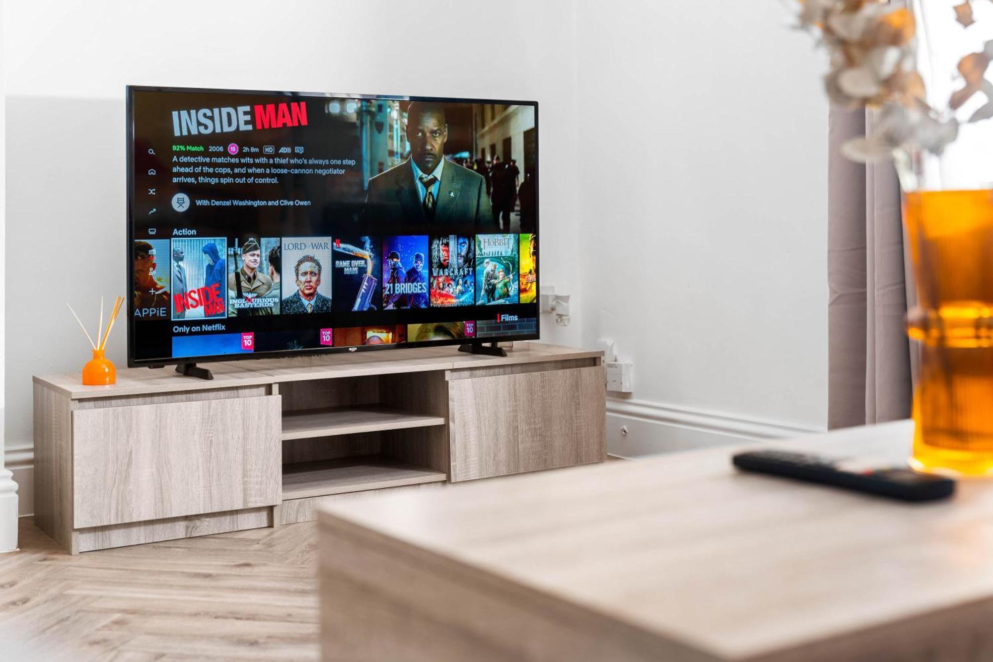 Luxury Apartment - Wolverhampton - Netflix - Smart Tv - Fast Wifi - 7Apc Exterior foto
